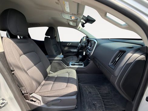 Used 2020 Chevrolet Colorado LT w/ Redline Special Edition image 13