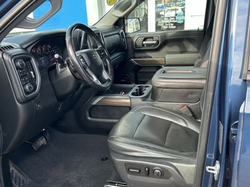 Used 2019 Chevrolet Silverado 1500 RST image 8