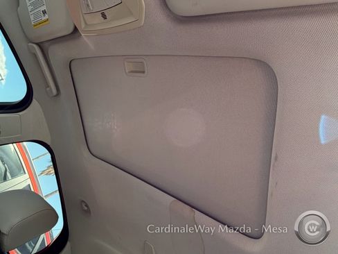 Used 2017 Ford Focus Titanium FWD image 12