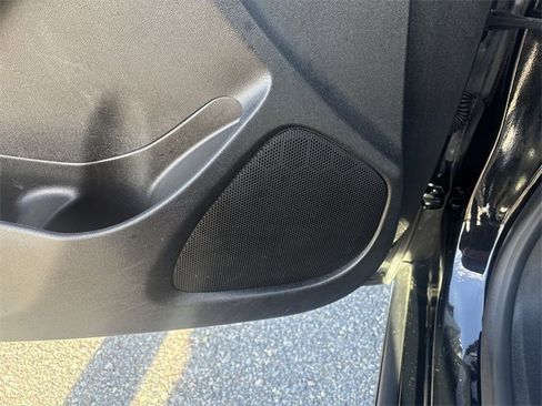 Used 2022 Chevrolet Malibu LT image 25