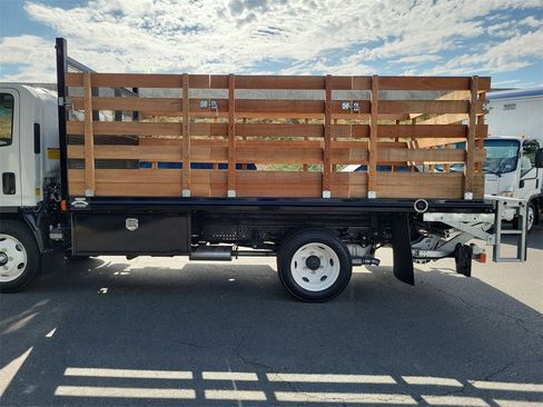 New 2024 Chevrolet Low Cab Forward image 16