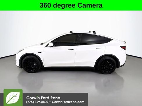 Used 2024 Tesla Model Y Long Range AWD/4WD image 4