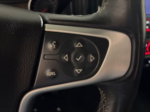 Used 2014 GMC Sierra 1500 SLE image 28