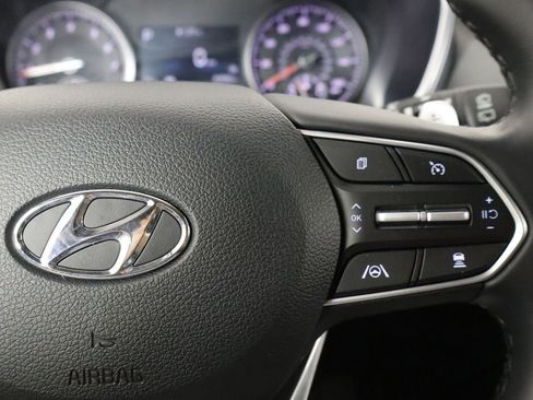 Used 2023 Hyundai Santa Fe SEL image 10