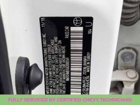 Used 2019 Toyota C-HR XLE image 29