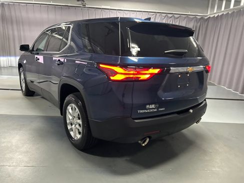 Used 2023 Chevrolet Traverse LS w/ Safety Package AWD/4WD image 5