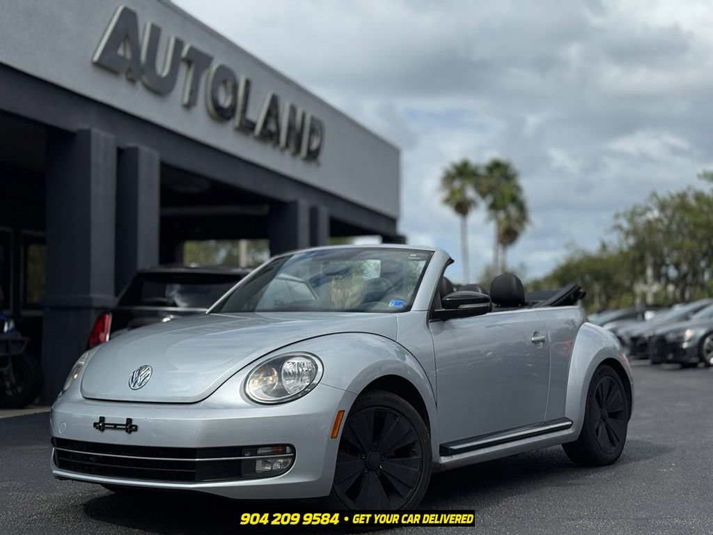 Used 2013 Volkswagen Beetle 2.0T FWD image 1