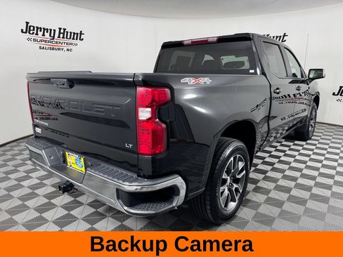Used 2023 Chevrolet Silverado 1500 LT AWD/4WD image 8