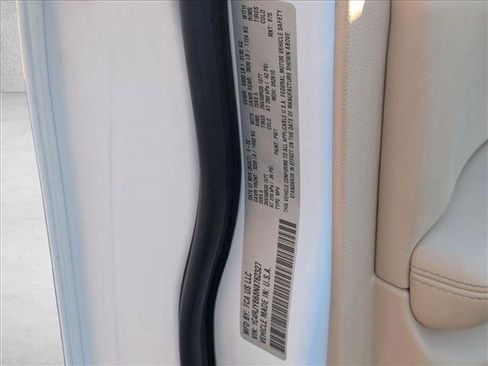 Used 2022 Jeep Grand Cherokee Limited 4xe w/ Luxury Tech Group II image 27