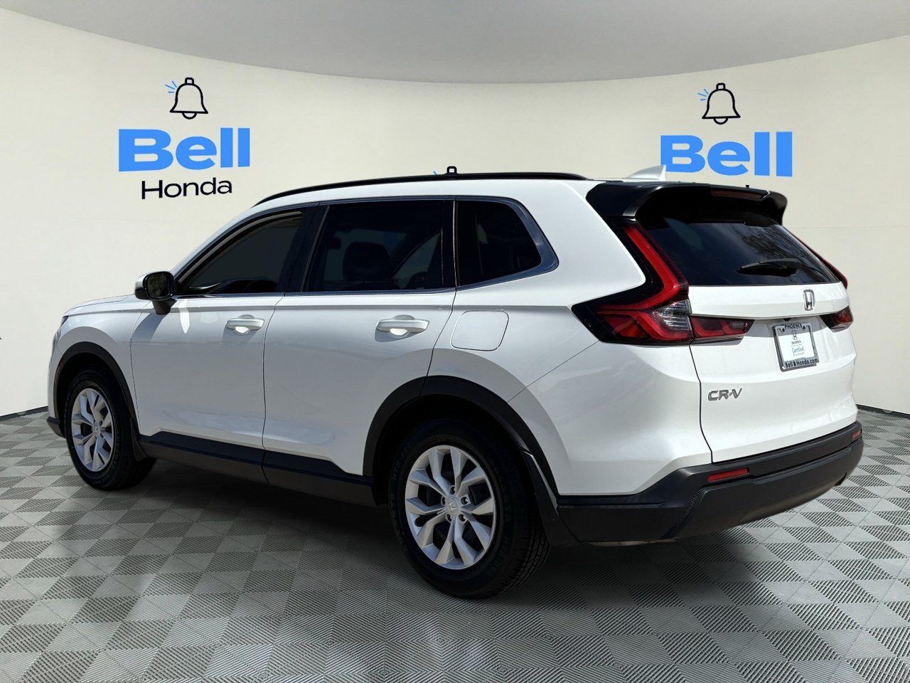 Used 2025 Honda CR-V LX image 3