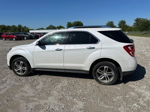 Used 2016 Chevrolet Equinox LTZ w/ Enhanced Convenience Package FWD image 4