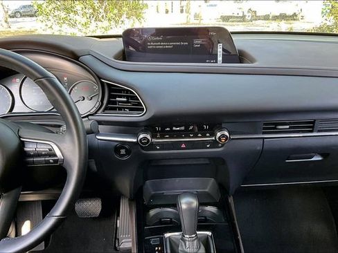 Used 2025 MAZDA CX-30 AWD 2.5 S w/ Premium Package image 9