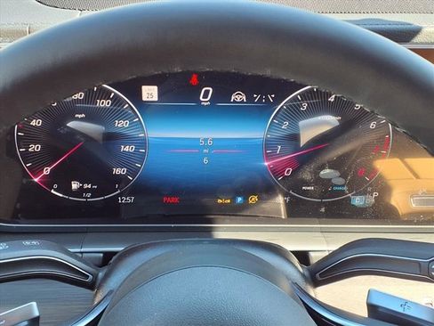 New 2026 Mercedes-Benz GLE 580 GLE 580 image 9