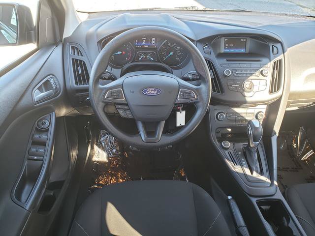 Used 2016 Ford Focus SE FWD image 15
