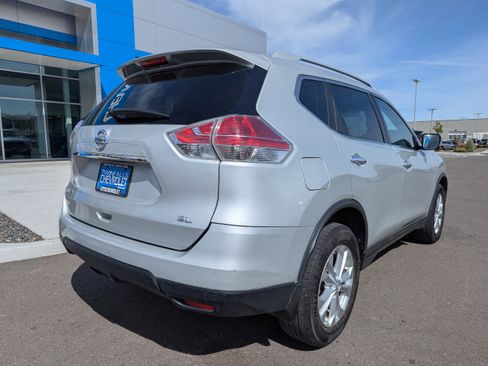 Used 2014 Nissan Rogue SV w/ SV Premium Package image 35