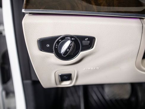 Used 2021 Mercedes-Benz E 350 image 36