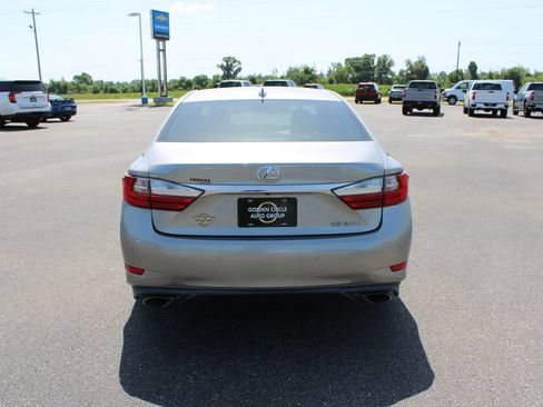 Used 2018 Lexus ES 350 w/ Luxury Package w/Wood Trim FWD image 8