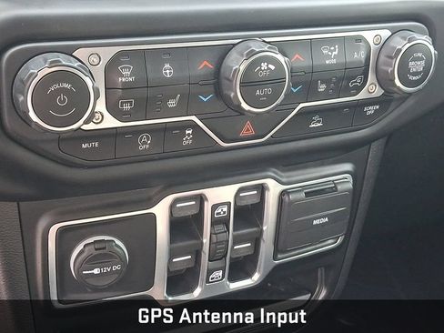 Used 2021 Jeep Wrangler Unlimited Sport AWD/4WD image 19