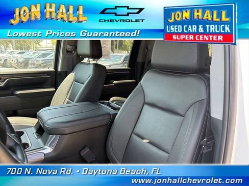 Used 2025 Chevrolet Silverado 3500 LTZ w/ LTZ Convenience Package AWD/4WD image 20