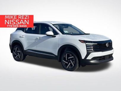 New 2025 Nissan Kicks SV