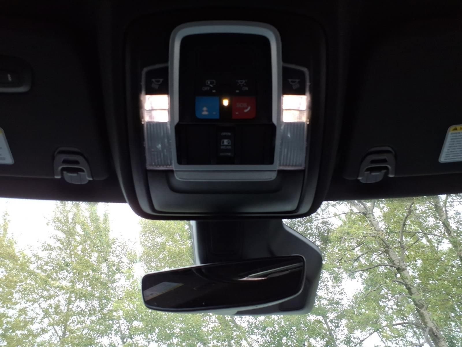 Used 2026 RAM 1500 Laramie AWD/4WD image 23