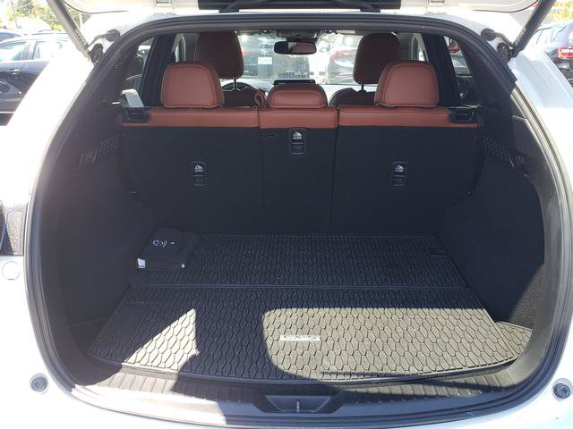 Certified 2024 MAZDA CX-5 Carbon Edition AWD/4WD image 9