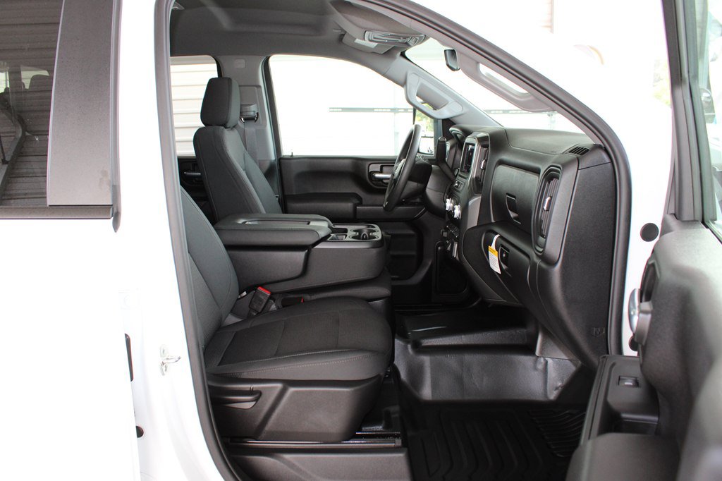 Used 2026 GMC Sierra 2500 Pro w/ Convenience Package RWD image 26