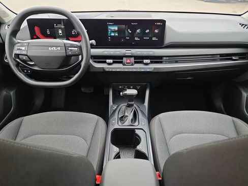 Used 2025 Kia K4 FWD image 14