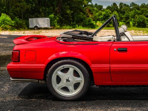 Used 1992 Ford Mustang LX image 10