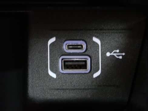 New 2026 Jeep Compass Limited image 22