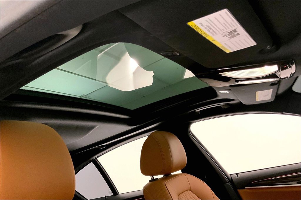 Used 2022 BMW 540i xDrive w/ Convenience Package AWD/4WD image 26
