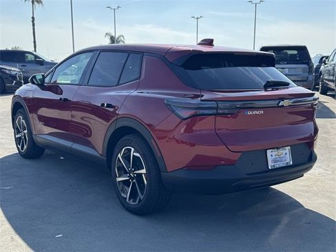 New 2026 Chevrolet Equinox EV LT image 3