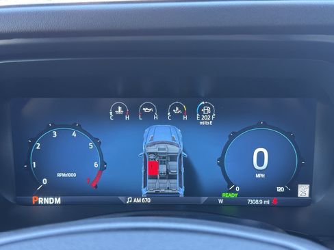 Used 2025 Ford F150 Platinum AWD/4WD image 34