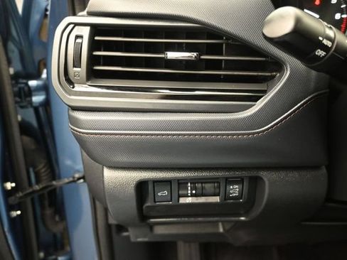 Used 2025 Subaru Forester Touring AWD/4WD image 28