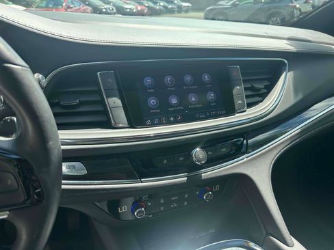 Used 2022 Buick Enclave Essence w/ Experience Buick Package image 32