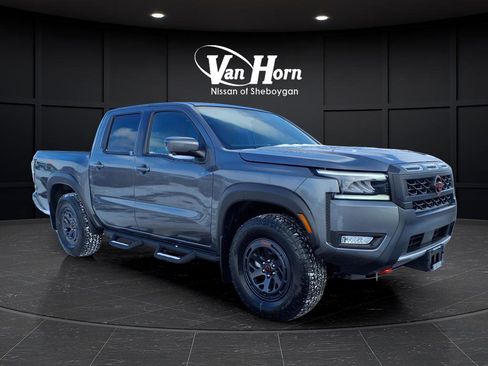 New 2026 Nissan Frontier PRO-4X w/ Pro-4x Convenience Package image 1