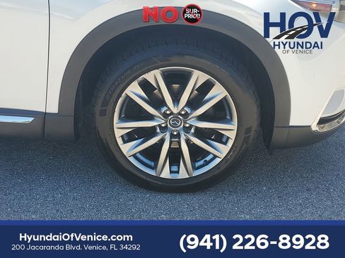 Used 2017 MAZDA CX-9 Signature AWD/4WD image 10