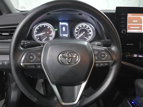 Used 2023 Toyota Camry LE w/ Convenience Package FWD image 10