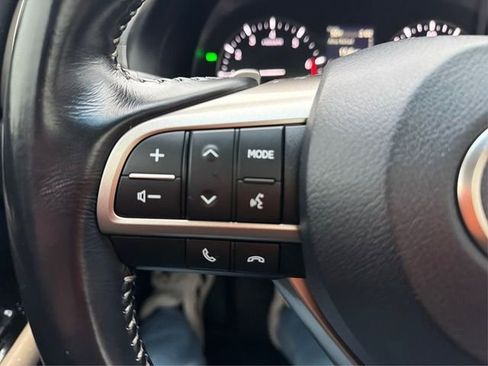 Used 2016 Lexus GS 200t w/ Premium Package image 30