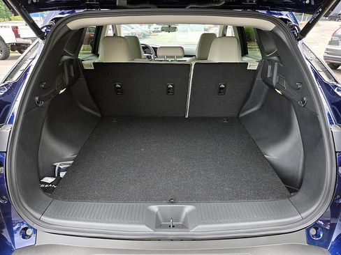 New 2025 Nissan Murano SV image 10