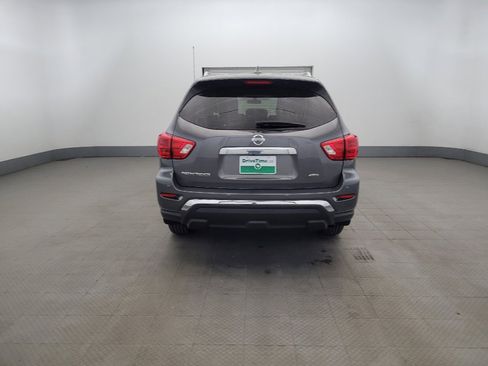 Used 2019 Nissan Pathfinder S AWD/4WD image 6