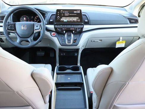 New 2026 Honda Odyssey EX-L image 14