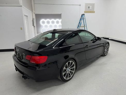 Used 2011 BMW M3 Coupe RWD image 3