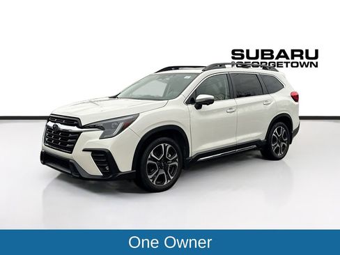 Used 2023 Subaru Ascent Limited w/ Technology Package image 3