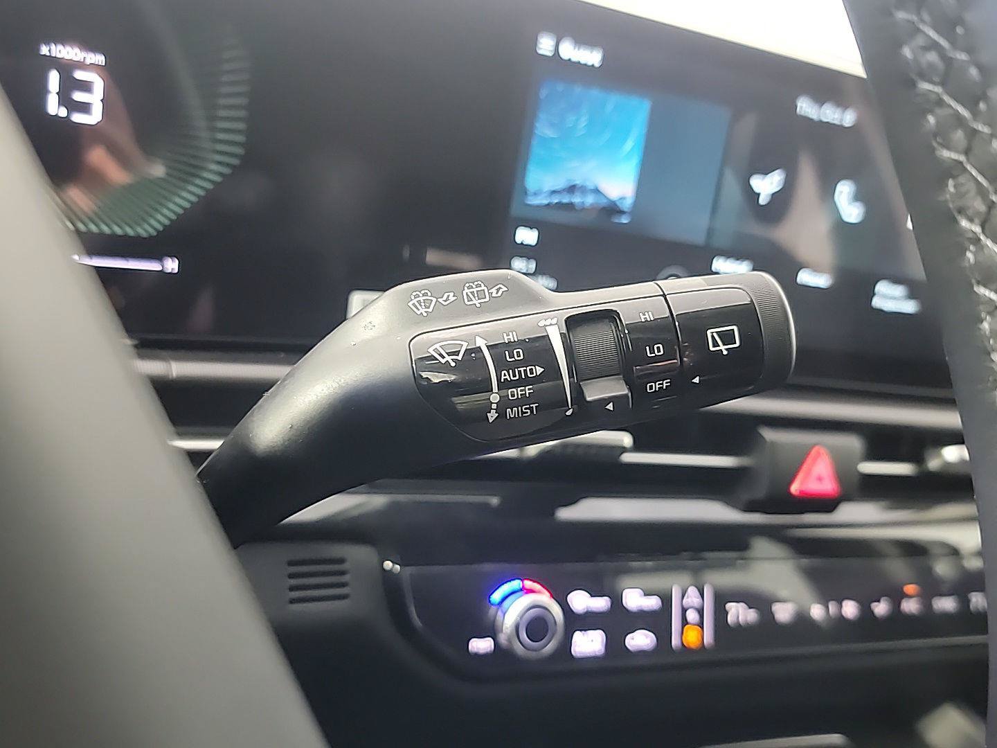 Certified 2026 Kia Sportage EX AWD/4WD image 18