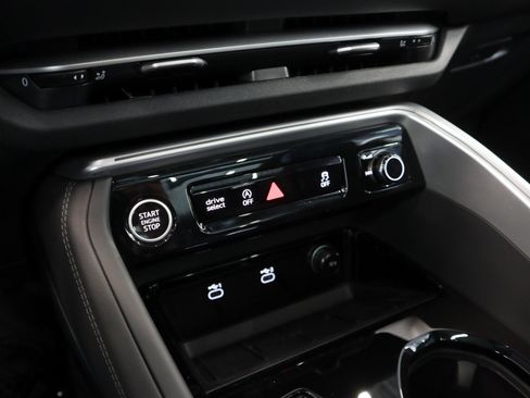 New 2025 Audi Q5 Premium Plus image 21