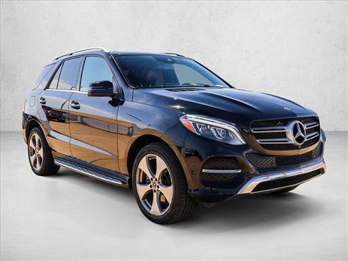 Used 2017 Mercedes-Benz GLE 350 4MATIC image 3