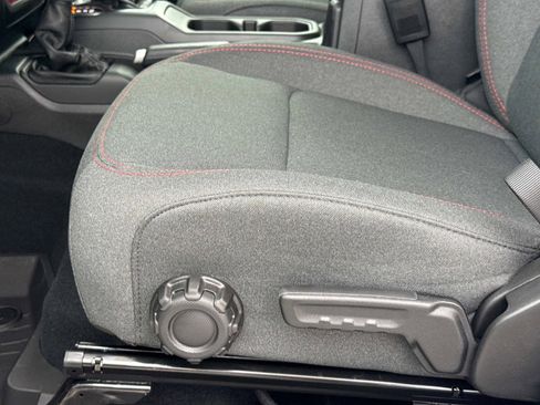 New 2026 Jeep Wrangler Unlimited Rubicon w/ Technology Group image 20