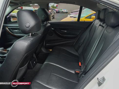 Used 2015 BMW 335i xDrive Sedan AWD/4WD image 23