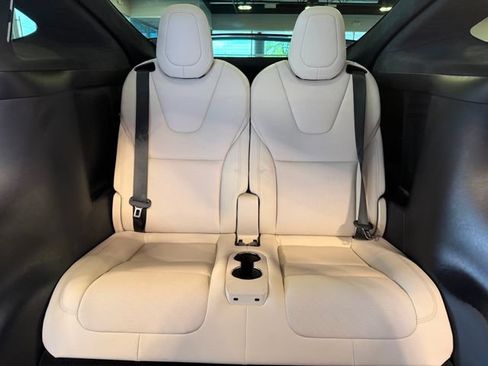 Used 2023 Tesla Model X AWD/4WD image 23